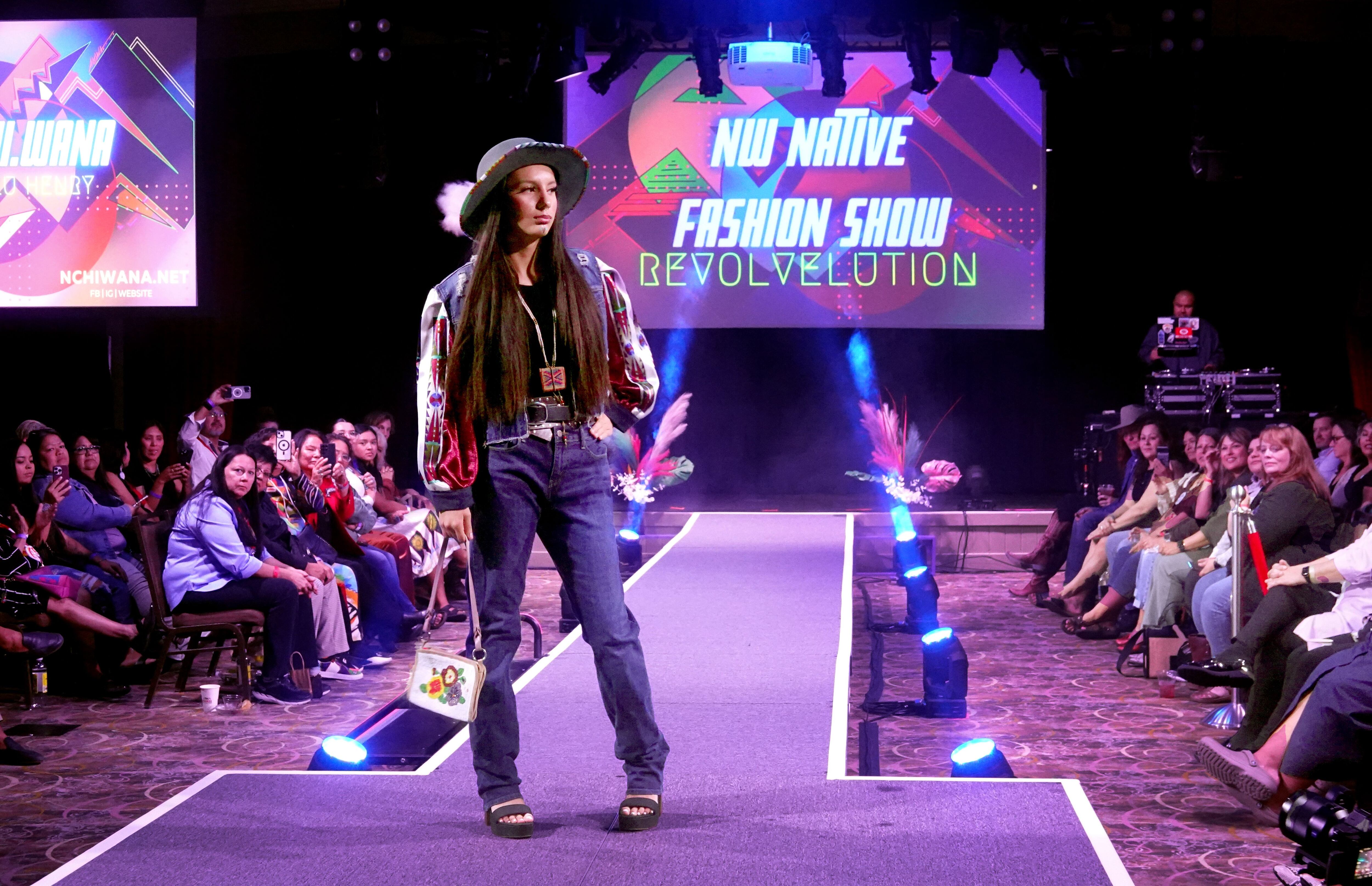 Trailblazing Styles: Fashion Show Examines the Clothing of the Oregon Trail  Era